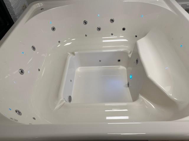 Vierkante hybride Hottub 220 Thermowood – foto 4